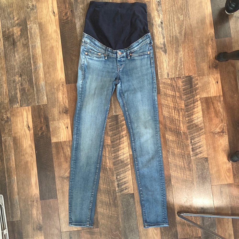 &Denim Maternity Jeans size 4